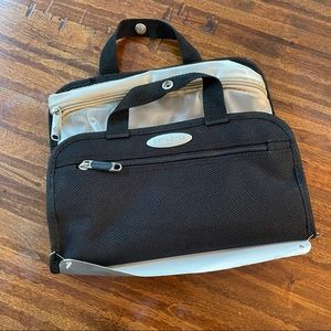 Samsonite toiletries case